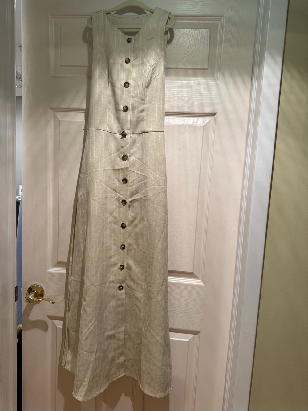 SHEIN Cream Button-Front Sleeveless Maxi Dress